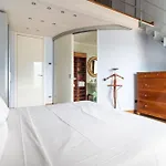 Holiday home Lovely Cascina. Stunning Views & Sun Deck *