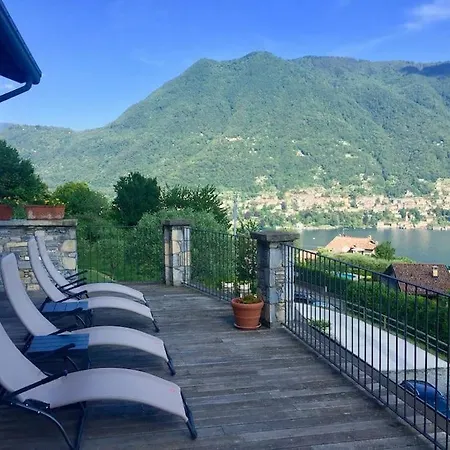 Lovely Cascina. Stunning Views & Sun Deck