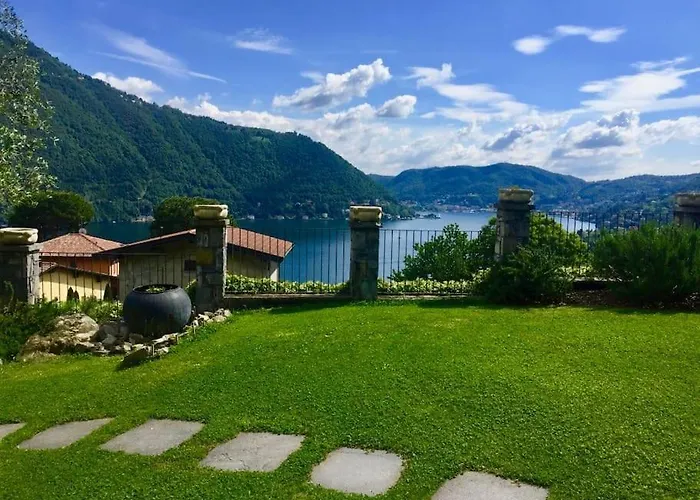 Lovely Cascina. Stunning Views & Sun Deck Cernobbio