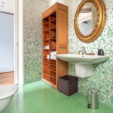 Lovely Cascina. Stunning Views & Sun Deck * チェルノッビオ