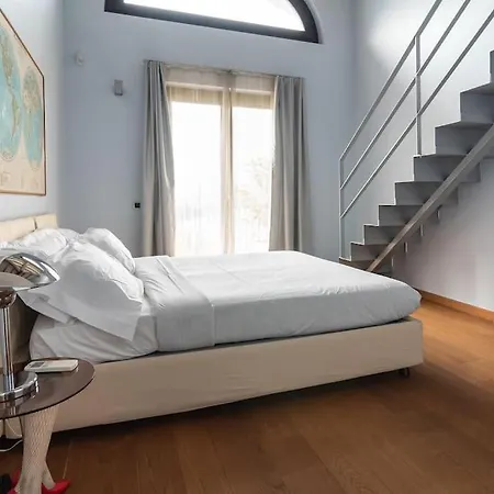 別荘 Lovely Cascina. Stunning Views & Sun Deck *